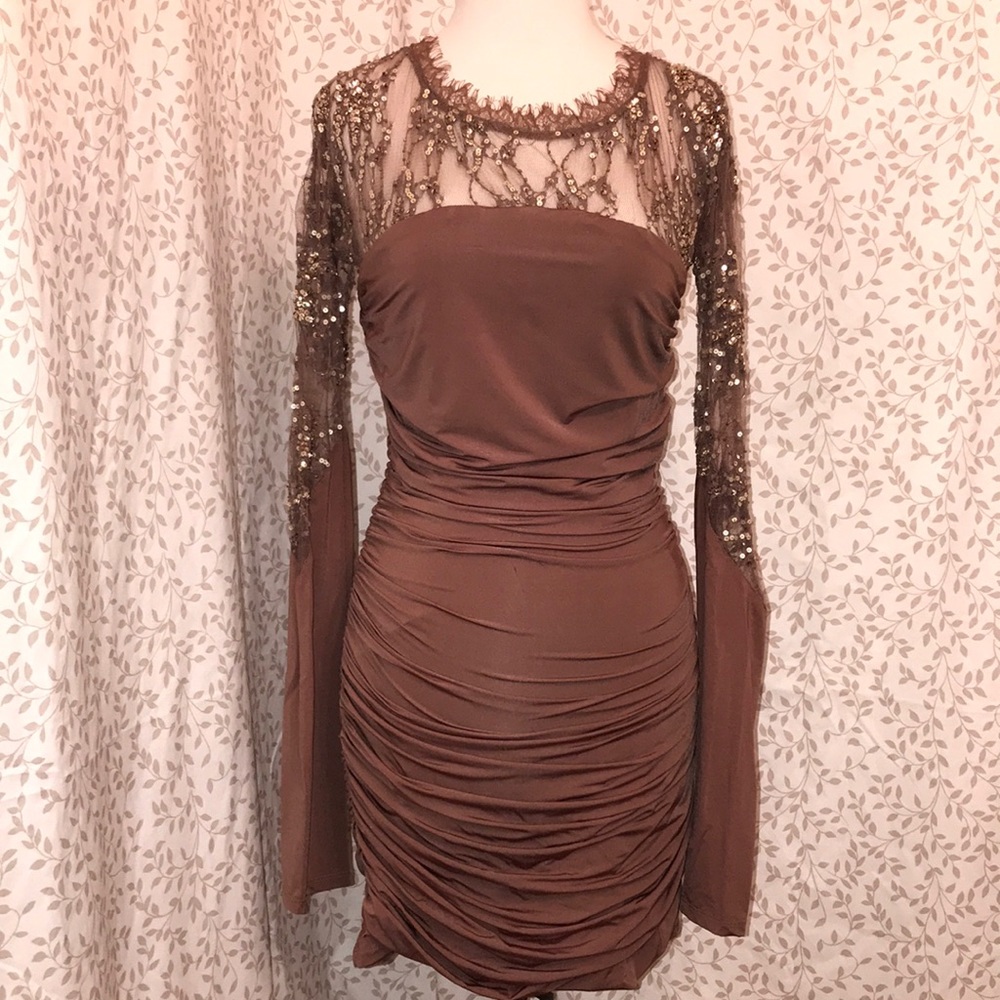 STASH RUCHED DRESS SZ L